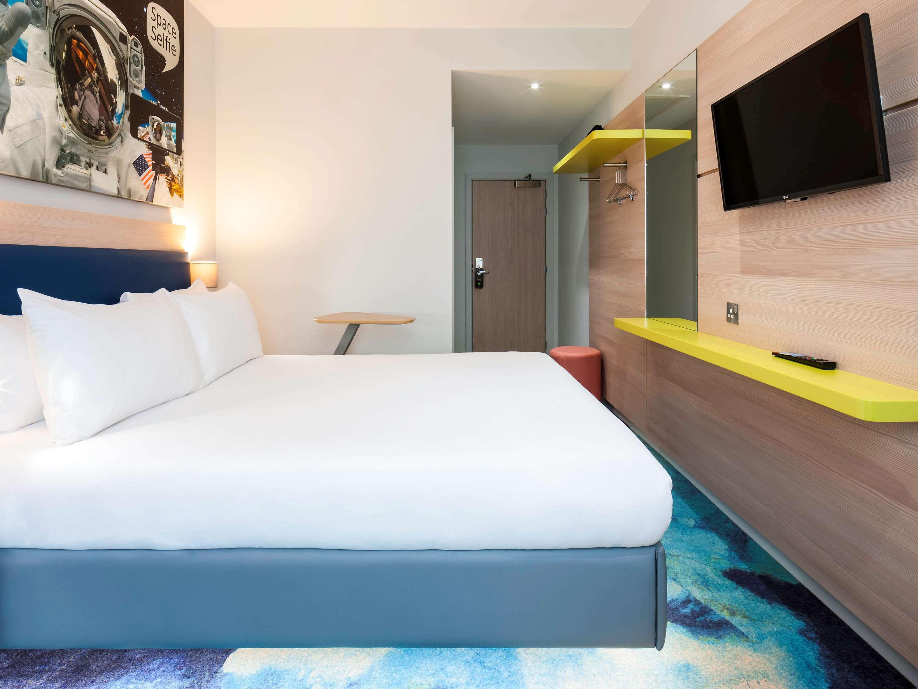 Ibis Styles London Heathrow Airport Hotel