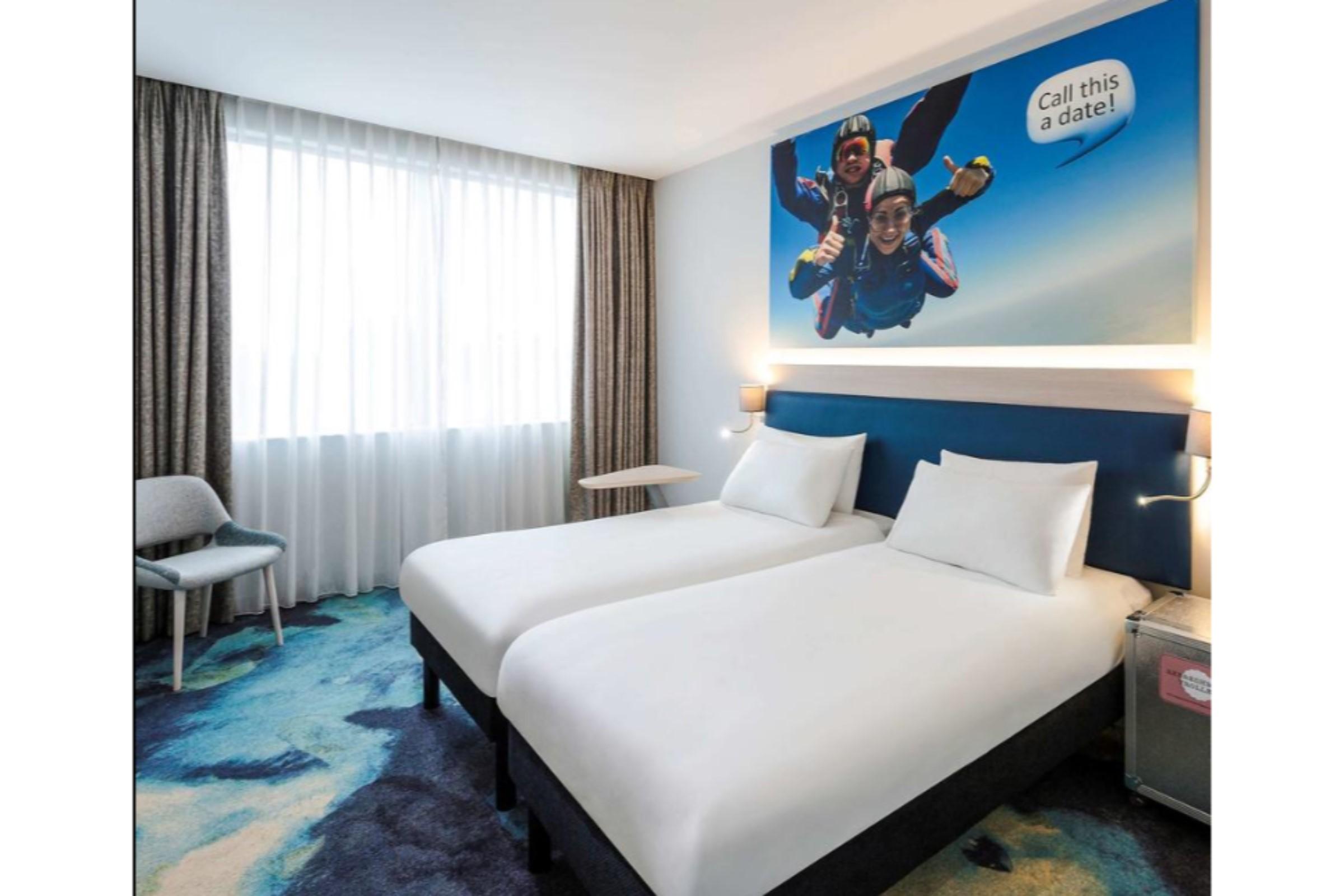 Hotel Ibis Styles London Heathrow Airport